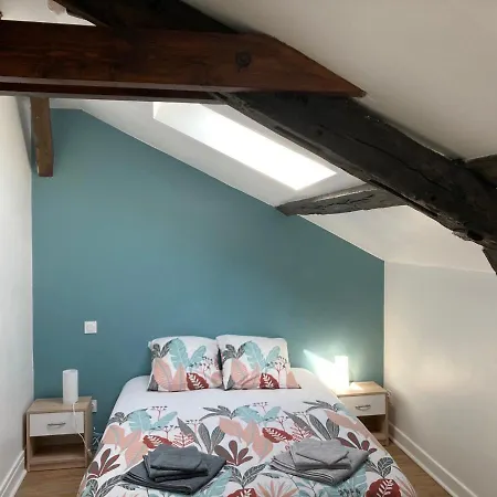 Chez Virginie, Superbe Duplex Entierement Refait A Neuf *