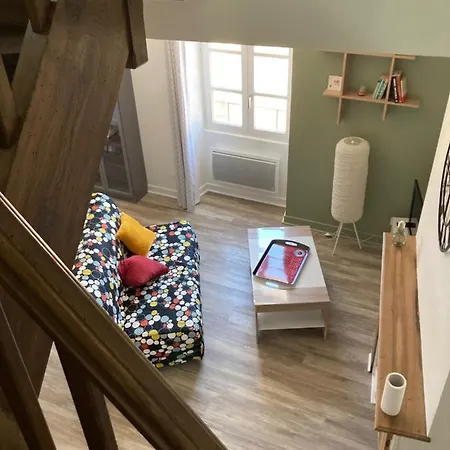 Chez Virginie, Superbe Duplex Entierement Refait A Neuf *